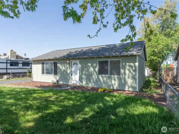 746 S Grand Drive, Moses Lake, WA 98837
