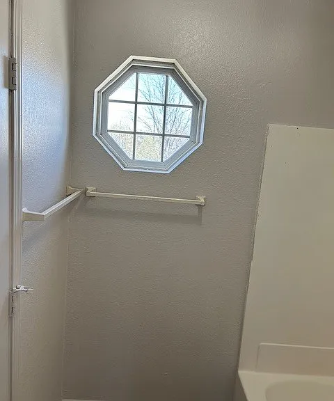 6773 Boston Dr — Photo 19