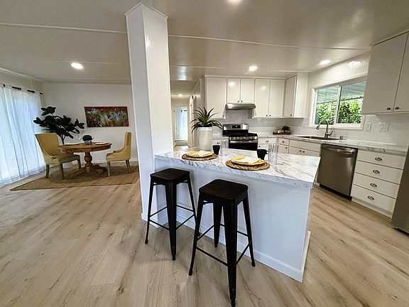 5th image of 510 Saddlebrook Dr #105