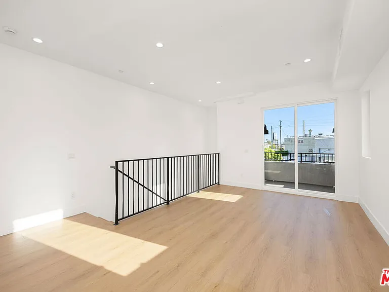 6239 Banner Ave — Photo 14
