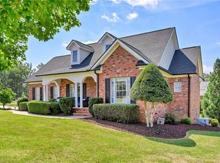 3305 Lazy Ln, Graham, NC 27253