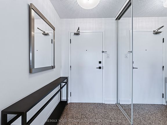 4th image of 8501 Bayview Ave #1011