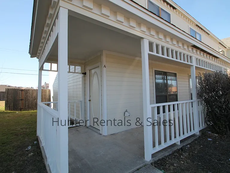 2601A Bermuda Dr — Photo 2