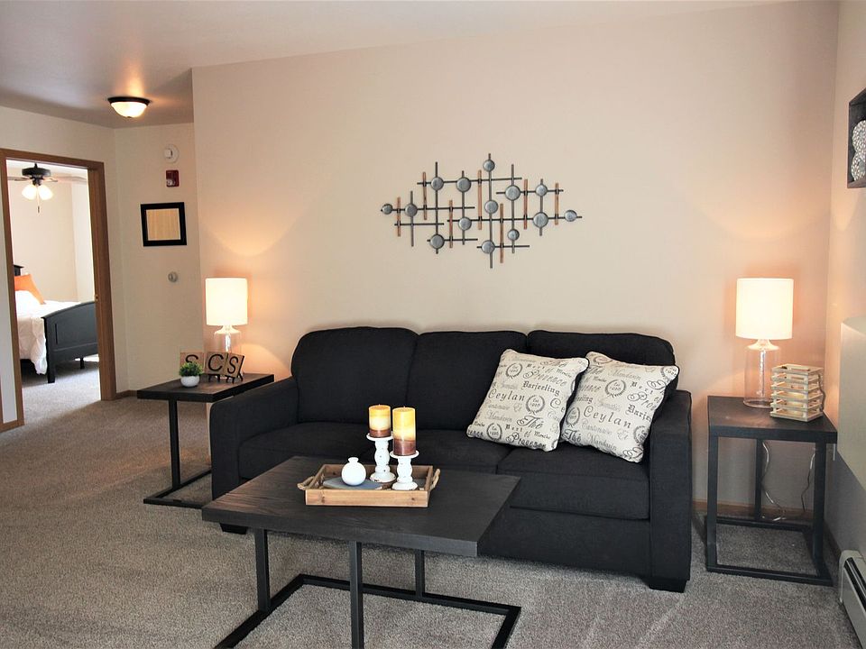 1st image of 625 E Chesak Ave #3