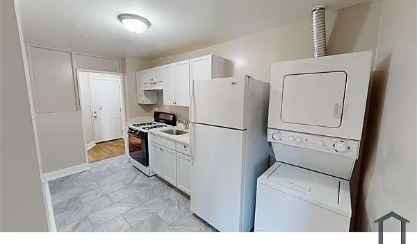 3137 Buena Vista Ter SE #1