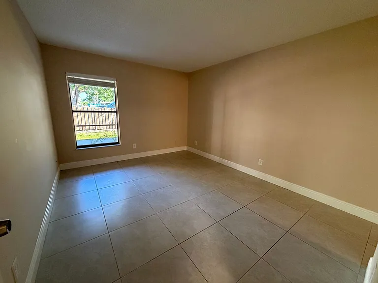 5307 Summerlin Rd #707 — Photo 8