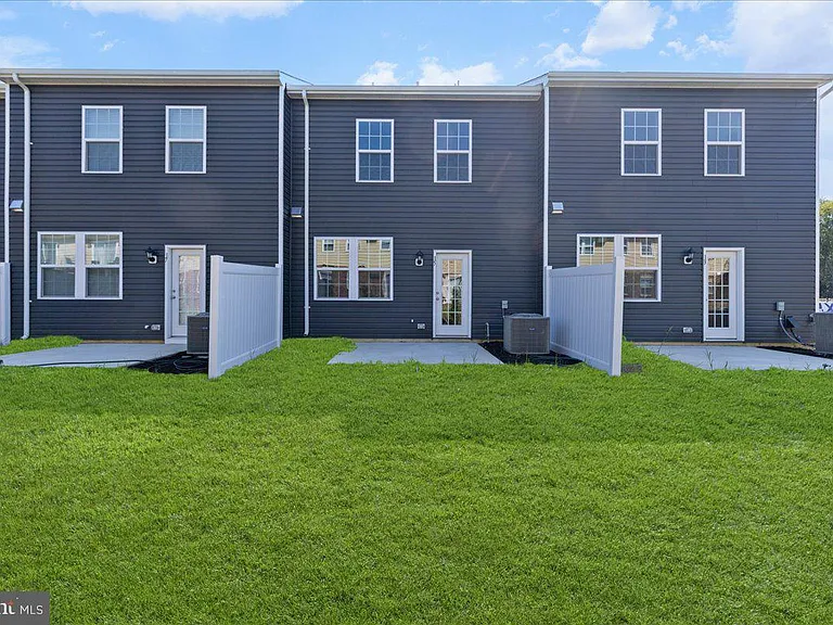 28 Whaler Dr — Photo 24