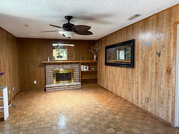 3rd image of 1047 S Linwood Street