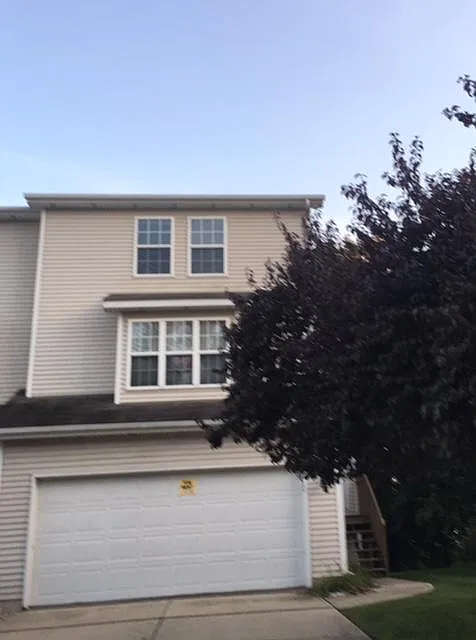 2308 Alan Dr — Photo 2