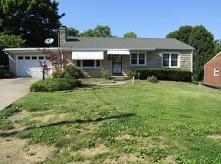 947 Palatka Rd, Louisville, KY 40214