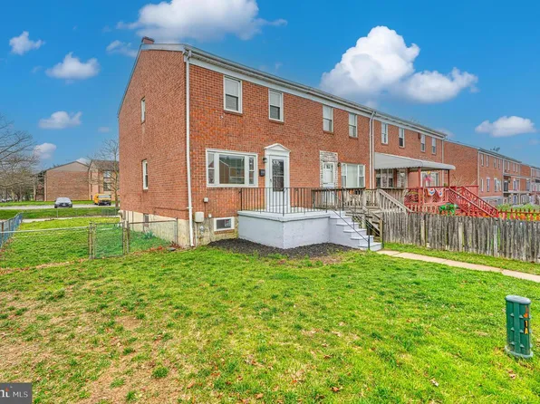 774 Seawall Rd, Essex, MD 21221