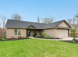 9020 Spring Forest Dr, Fort Wayne, IN 46804