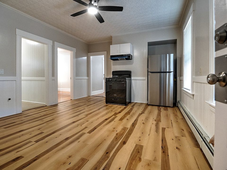 1st image of 9 Kendall St APT 2