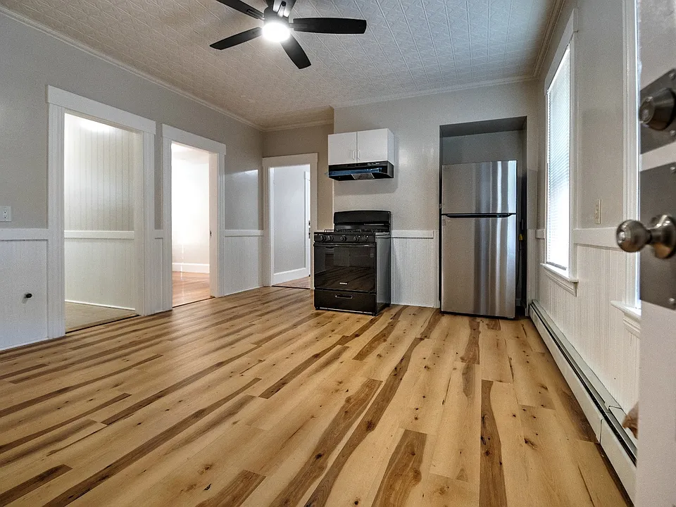 9 Kendall St #2