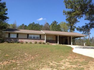 914 River Rd, Hattiesburg, MS 39401