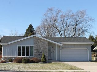 2720 N 31st St, Sheboygan, WI 53083
