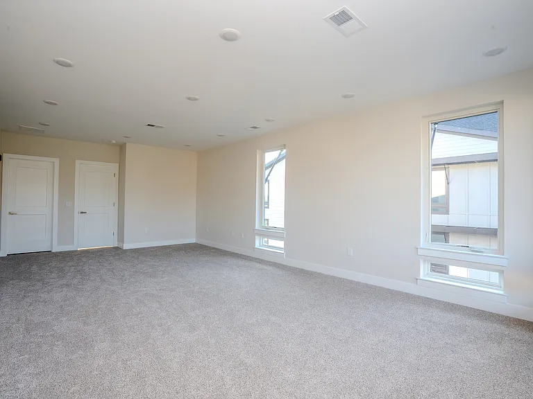 112 Village Dr #112 — Photo 26