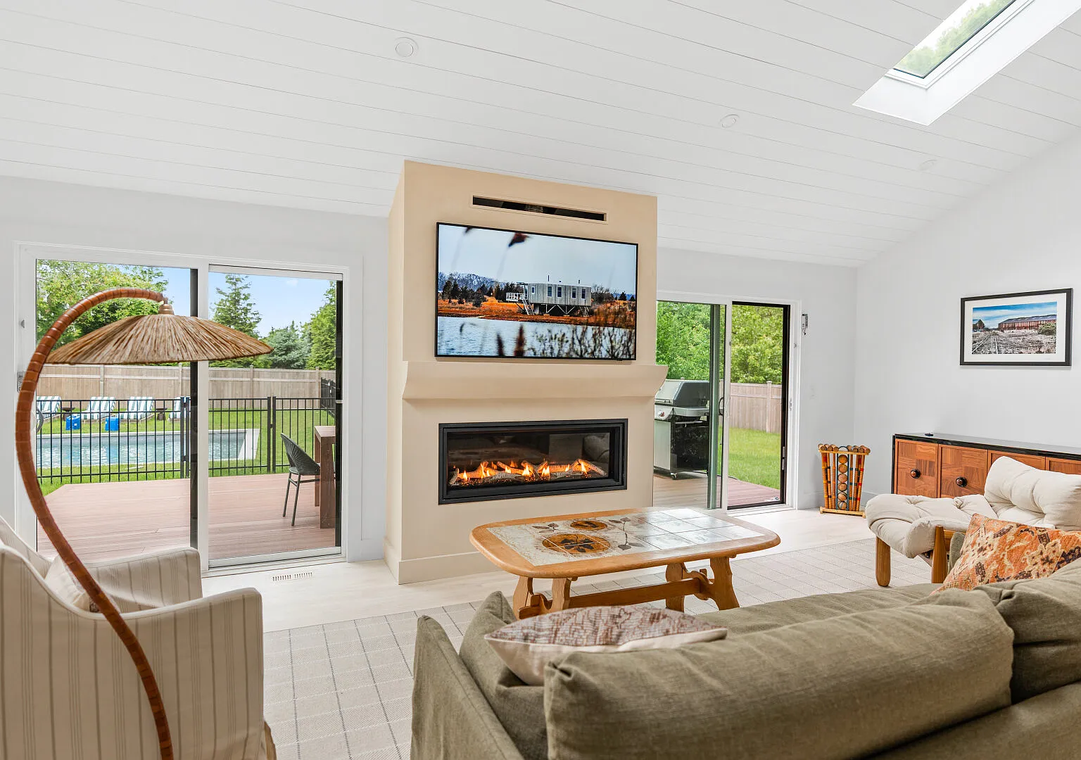 Chic North Fork Retreat with Pool Perfect for Families — Photo 4