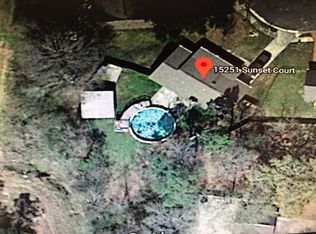 15251 Sunset Ct, Gulfport, MS 39503