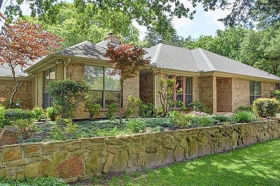 5th image of 1404 Belaire Dr