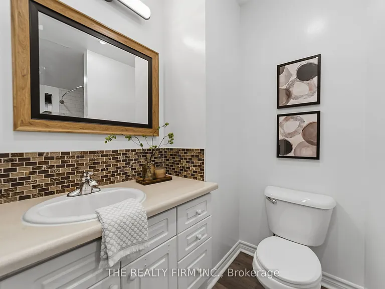 5 Henry St — Photo 7
