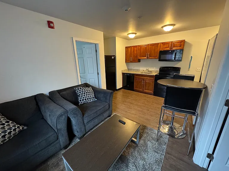 150 Eyer St #101 — Photo 2