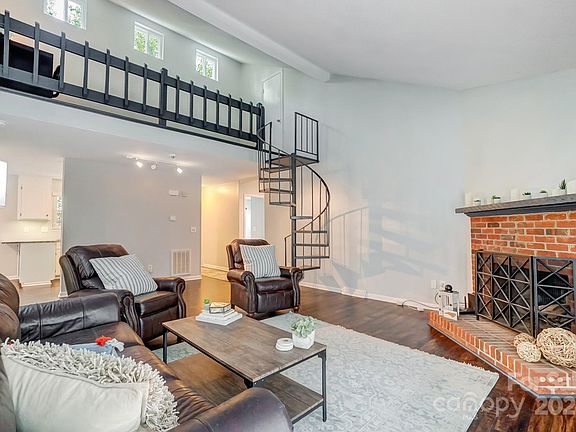 3rd image of 9526 Wood Beam Ct