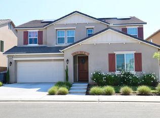 1045 Sanders Ave, Clovis, CA 93619