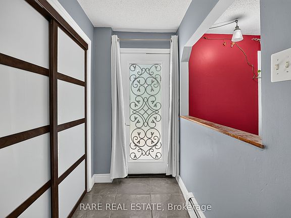 4th image of 14 Pineway Ct