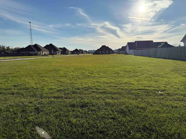 103 Lyndale Ct, Houma, LA 70364