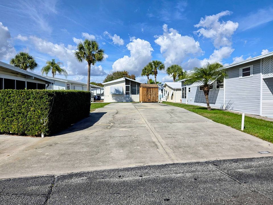 1st image of 5321 SE 66th Ave