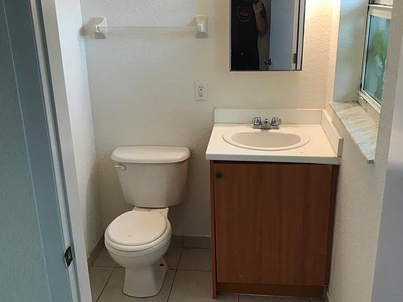 3rd image of 2754 NW 131st St