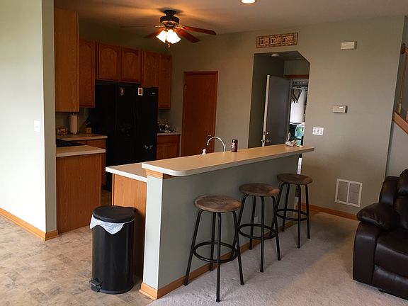 3rd image of 1802 Parkside Dr