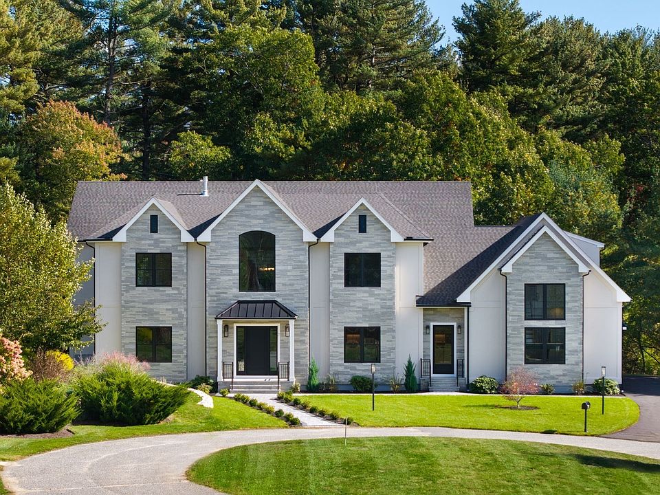 1st image of 7 Cider Hill Way