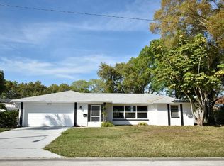 1073 56th Ave S, Saint Petersburg, FL 33705