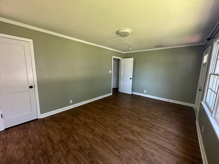 25 Carmel Dr — Photo 41