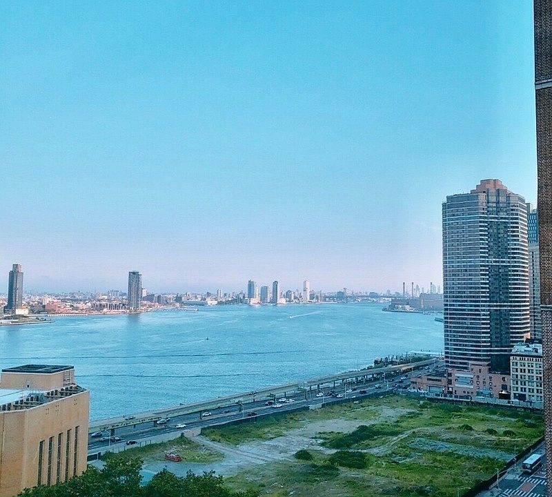 1st image of 45 Tudor City Pl APT 1520