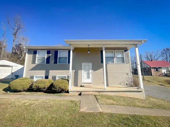 10901 Highland Trl, Ronceverte, WV 24970