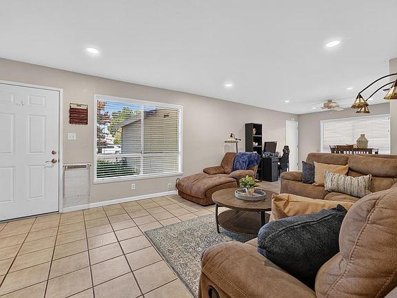 5th image of 6218 Coyle Ave