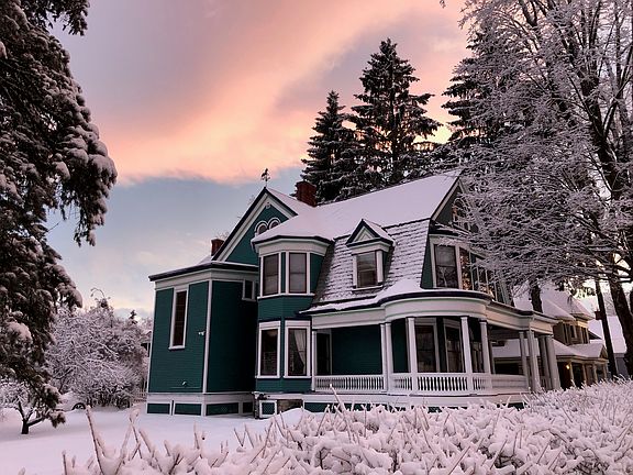 100 Lake Ave 