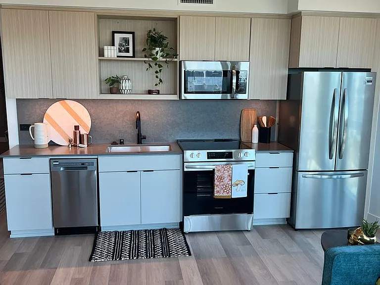 Rainford Apartments — Photo 162