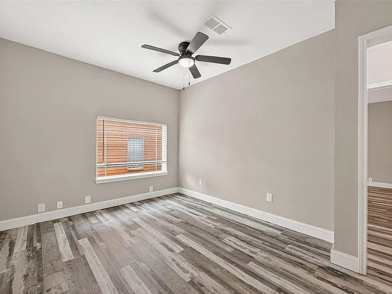 1511 Scharpe St #2 — Photo 13