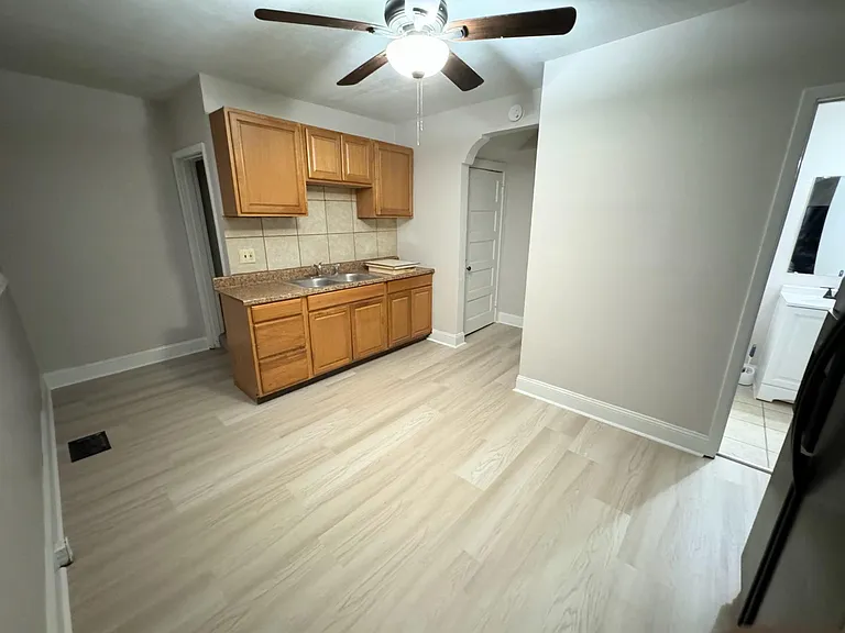 9 Orbon Pl — Photo 5