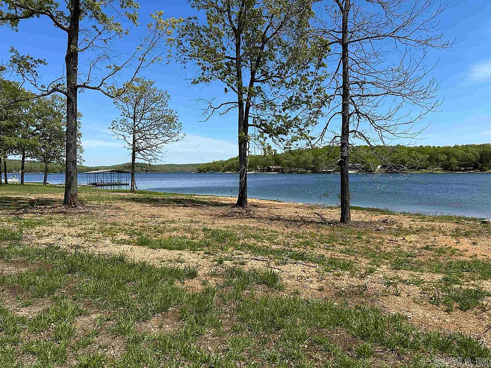 1st image of 529 & 531 E Tri Lakes Dr