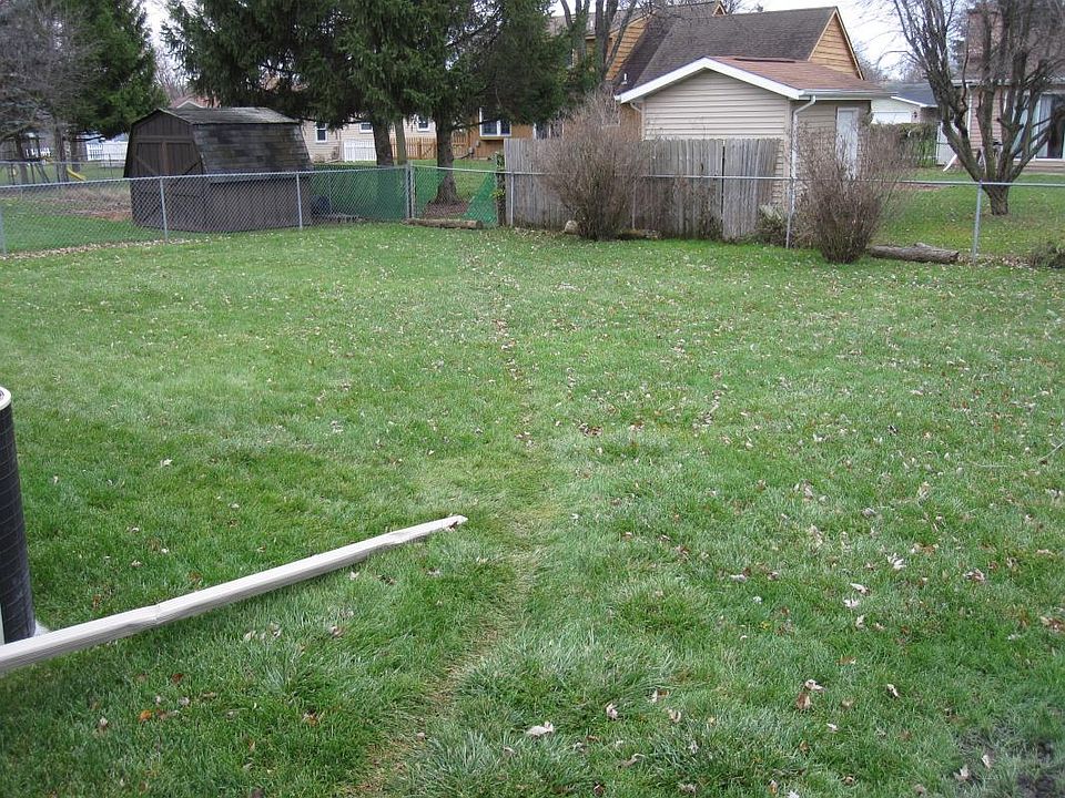 1st image of 4235 N Wayside Dr