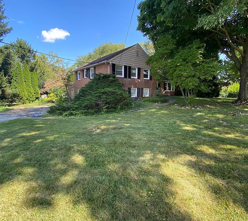 2nd image of 1339 Anthony Wayne Dr #102