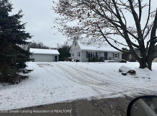 7426 Oak Hwy, Charlotte, MI 48813