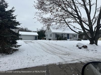 7426 Oak Hwy, Charlotte, MI, 48813