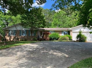 780 Williamsburg Dr NE, Concord, NC 28025