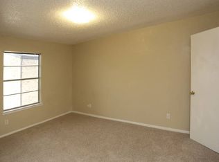 6120 Quail Wood Ct APT 202, Fort Worth, TX 76112